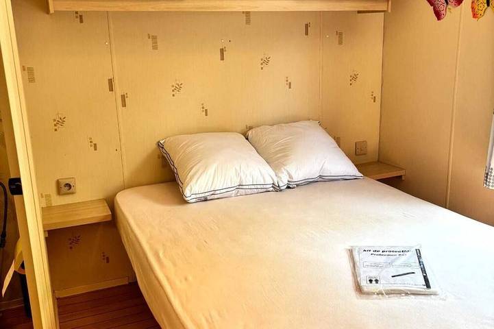 4-Star Farm-Style Campground Rentals in Saint-Augustin-sur-Mer in Saint-Augustin, Côte de Beauté