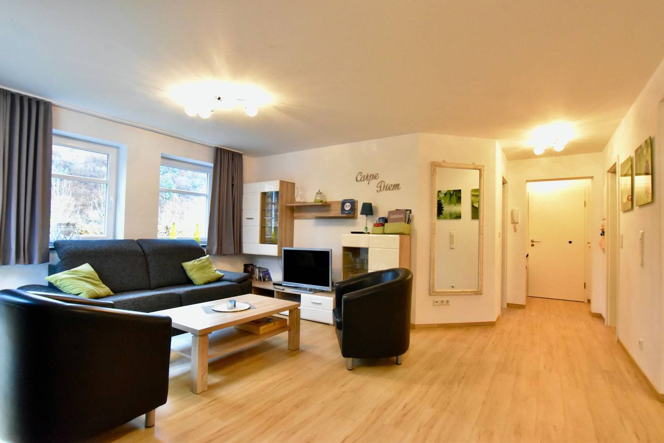 Ganze Wohnung, Ferienwohnung Viadukt" mit Bergblick, privater Terrasse und Wi-Fi in Willingen, die Mittelgebirge