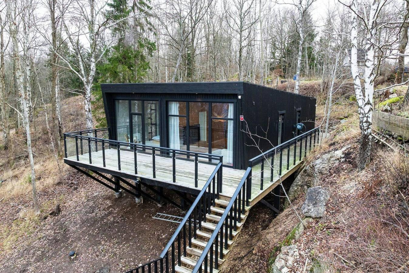 Moderne Waldvilla mit Meerblick und Sauna in Trollhättan, Vänern