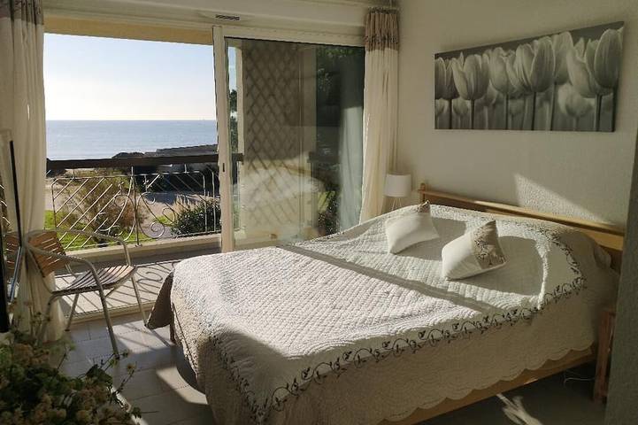 Ganze Wohnung, T3, Klassifiziert 3 , Vip für 5 Personen, Sea Front, Ohne Gegenüber in La Londe-les-Maures, Parc national Port-Cros