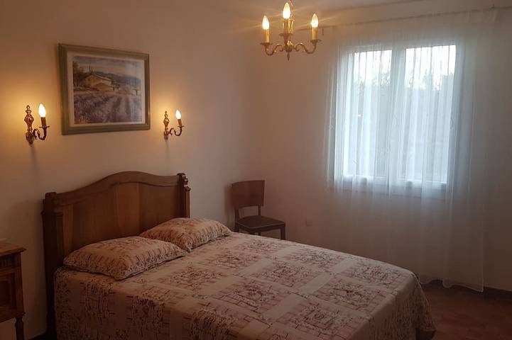 Location de vacances pour 4 personnes, avec jardin à Riez - 2