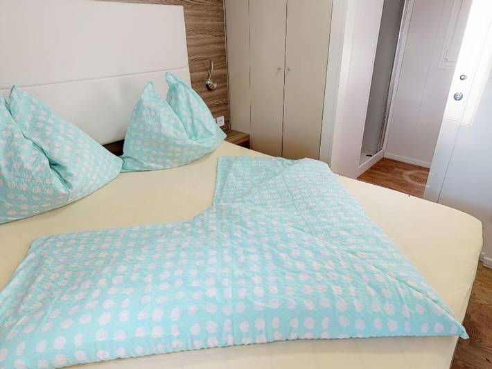 Wohnwagen für 2 Personen, mit Garten und Terrasse, mit Haustier am Ossiacher See - 4