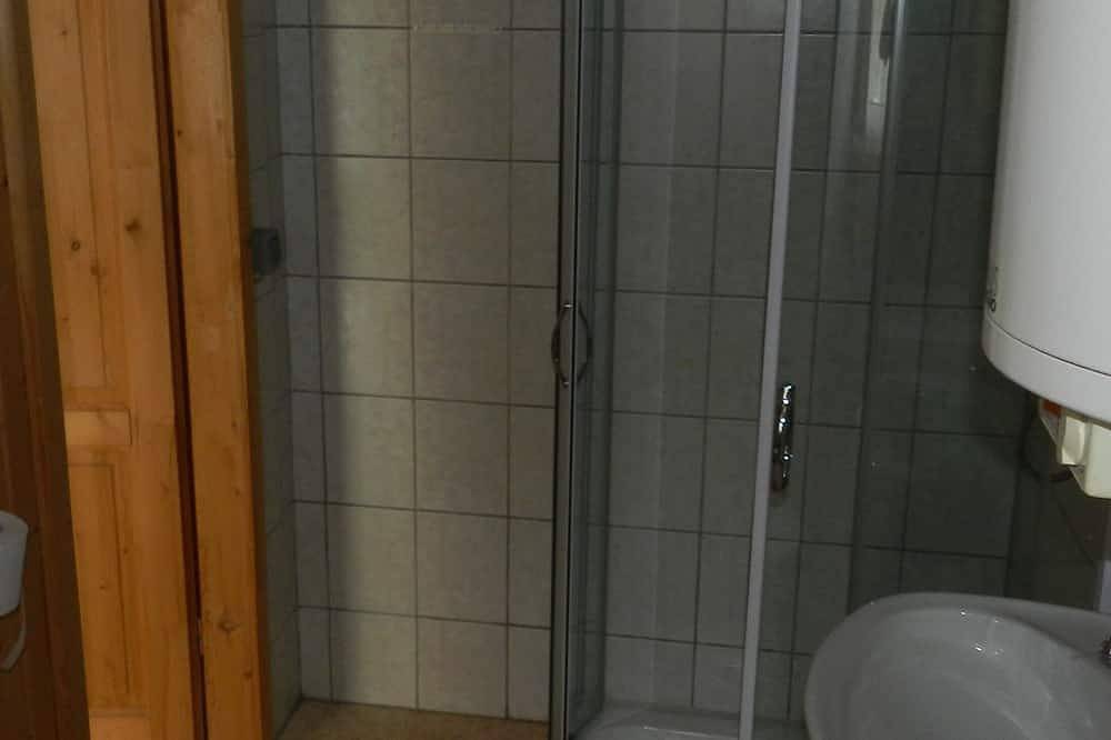 Kleines Ferienhaus direkt an der Müritz in Priborn, Müritz