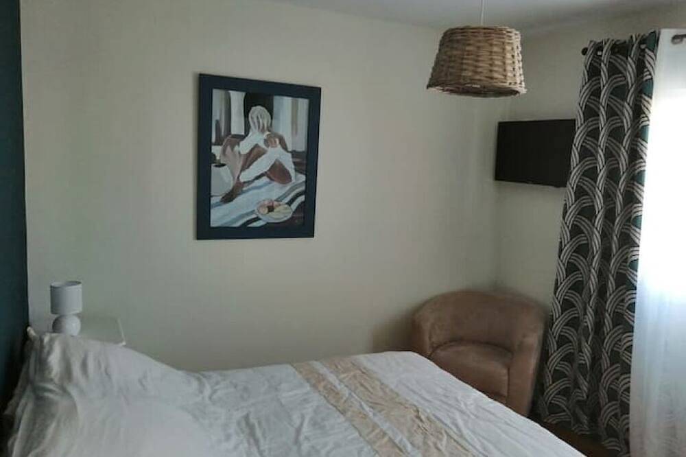 Renovated house 50 m from the beach - Enclosed garden & terraces, sea view in Gâvres, Côte des Mégalithes