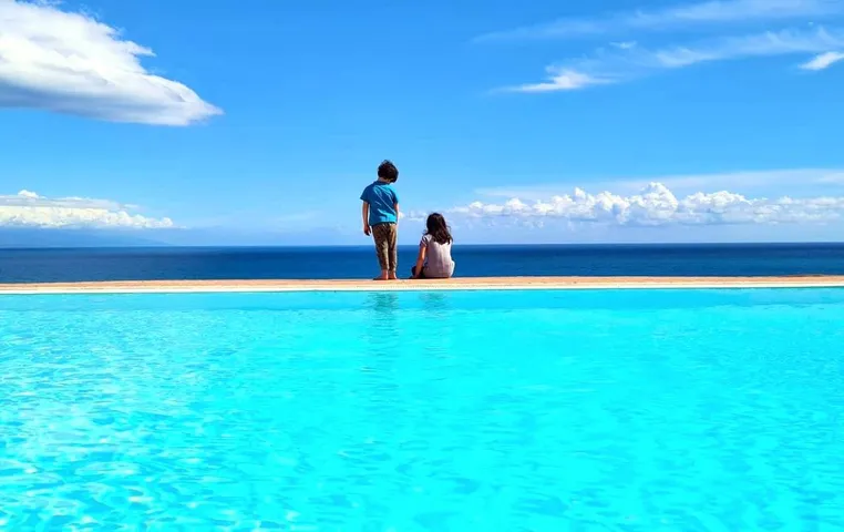 Ferienwohnung für 14 Personen, mit Ausblick und Pool sowie Garten - 1