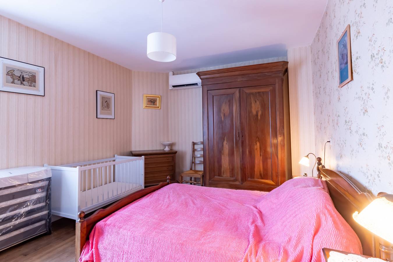 Maison de vacances 'Le Haut Picot' avec terrasse privée, Wi-Fi et climatisation in Bussac, Périgord Blanc