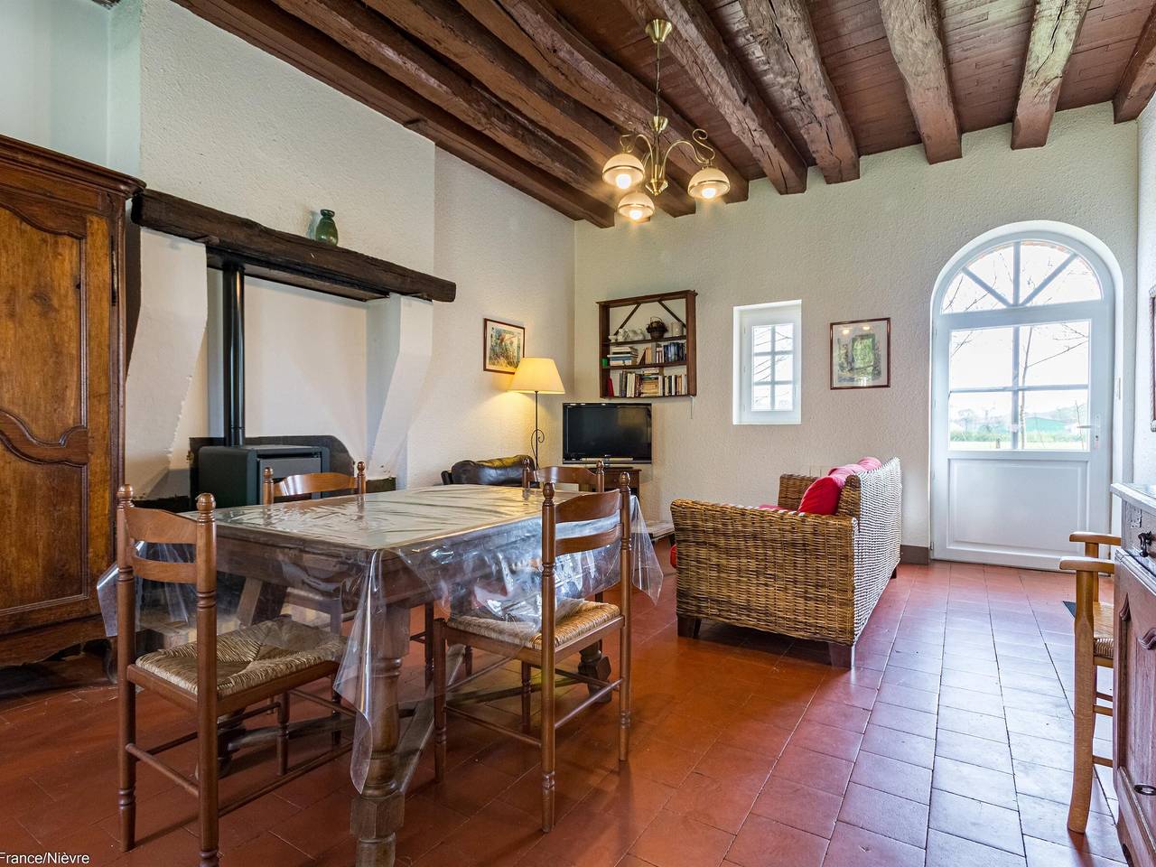 Ruhiges Ferienhaus nahe der Loire, ideal zum Angeln und Wandern in Saint-Hilaire-Fontaine, Nièvre