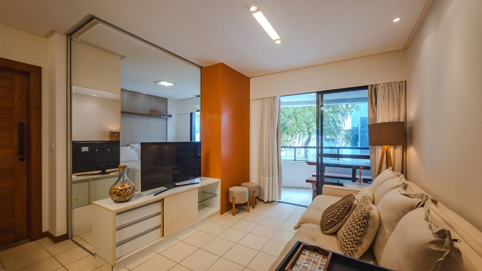Apartamento entero, Apto com Garagem a 160m da Praia do Rio Vermelho in Rio Vermelho, Salvador