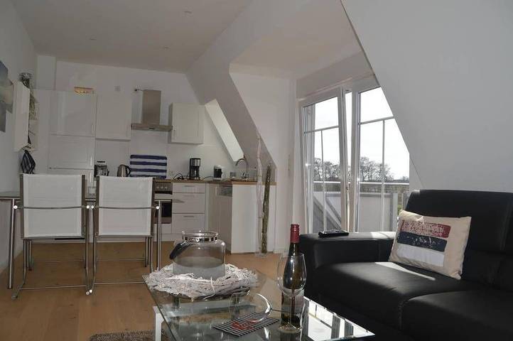 Hütte für 2 Personen, mit Balkon und Garten sowie Sauna in Norddeich