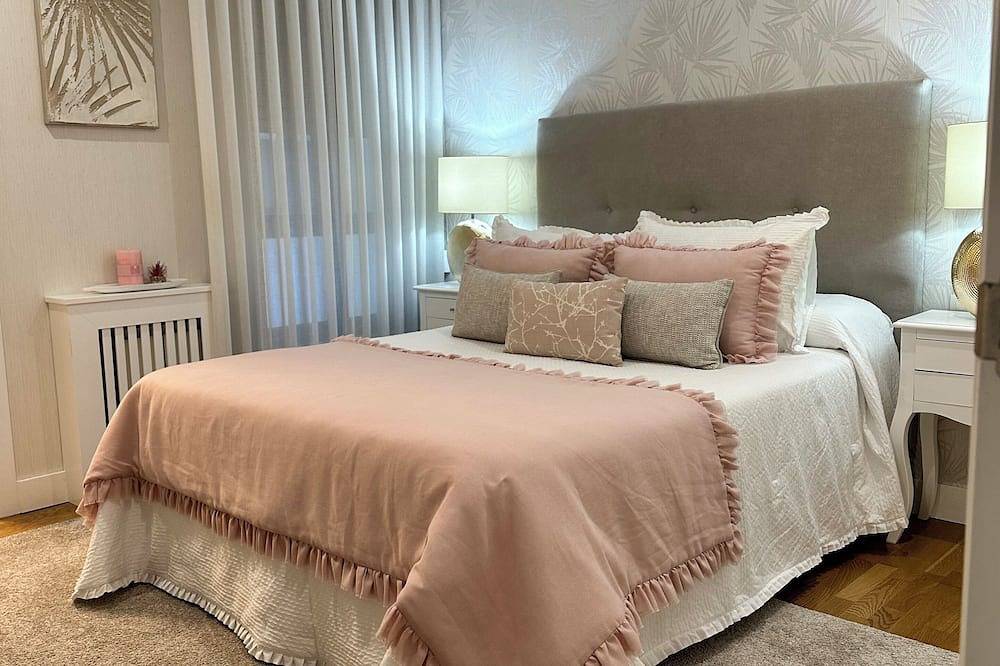 Entire apartment, Luxury Apartment In The Center Of The City in Vilagarcía de Arousa, Rías Baixas