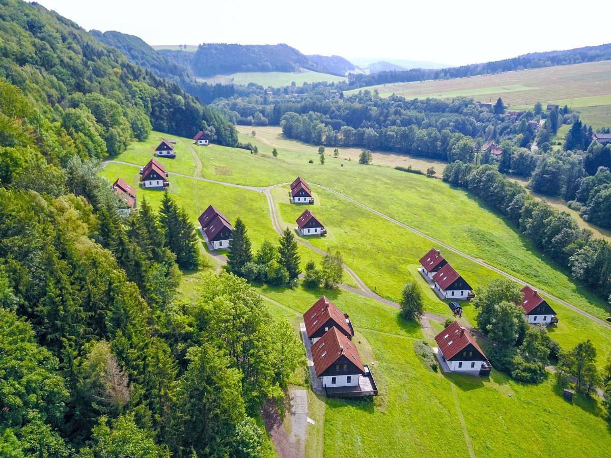 Holiday Home Green Valley Park Stárkov 9 by Interhome in Stárkov, Region Nachod