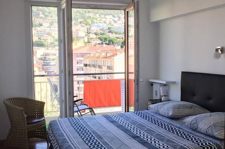 Gîte pour 6 personnes, avec terrasse dans Saint-Roch - 2