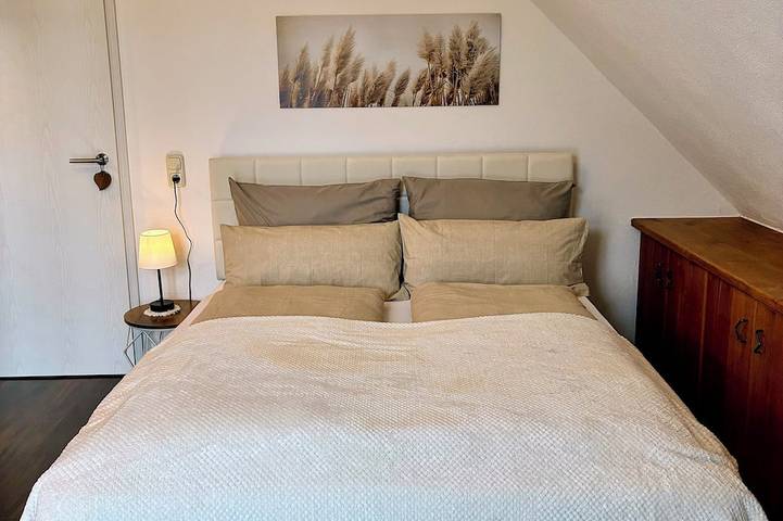Ganze Wohnung, Ferienwohnung Spessartzeit - ankommen & wohlfühlen - mit Balkon am Spessartwald in Mönchberg, Spessart-Mainland