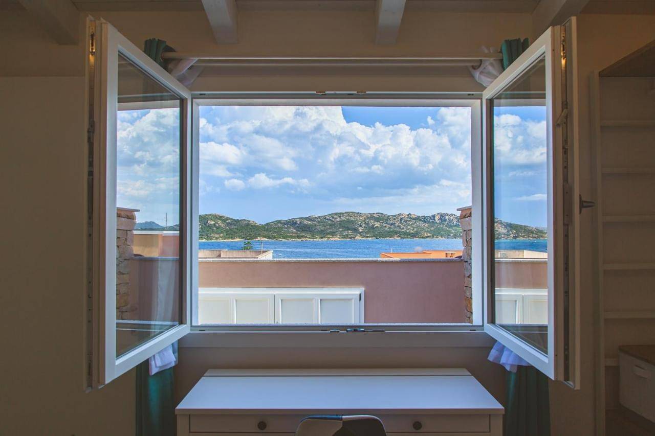 Controvento in Parco Nazionale dell'Arcipelago di La Maddalena, La Maddalena
