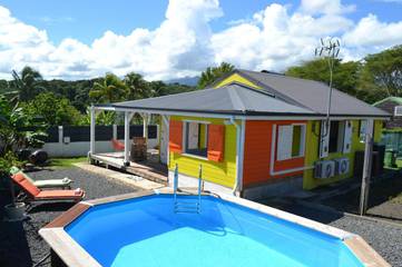 Cottage pour 4 personnes, avec piscine ainsi que vue et jardin à Goyave (Guadeloupe)