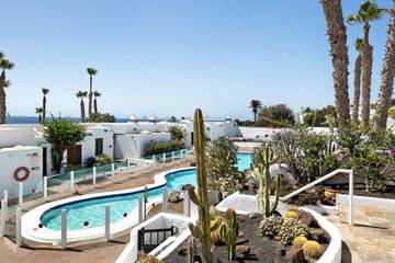 Apartment for 2 People in Playa Blanca, Yaiza, Photo 1