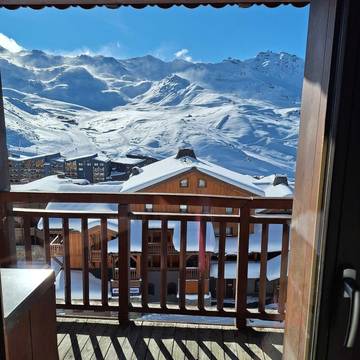 Chalet pour 12 personnes, avec balcon à Val Thorens