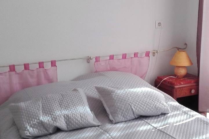 Location de vacances pour 4 personnes, avec jardin à Sourdeval - 2