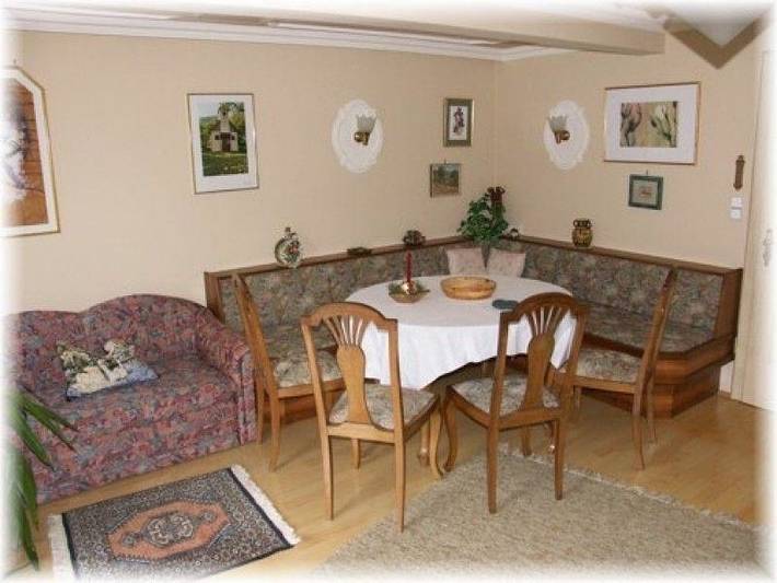 Ferienwohnung für 8 Personen, mit Garten
