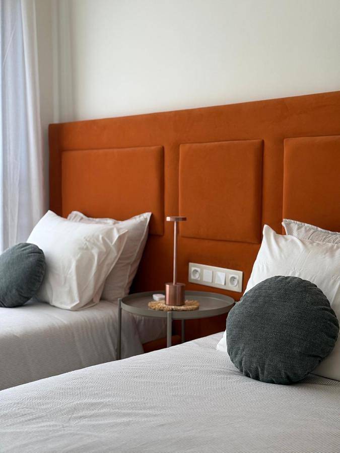 Appartement de vacances pour 4 personnes, avec piscine et jardin ainsi que vue et bassin pour enfant - 1