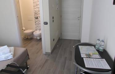 Casa De Huéspuedes para 2 Personas en Verona, Montañas Garda, Foto 2