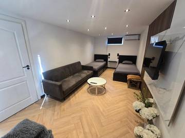 Maison d’hôte pour 3 personnes, avec vue et terrasse, animaux acceptés à Tilbourg