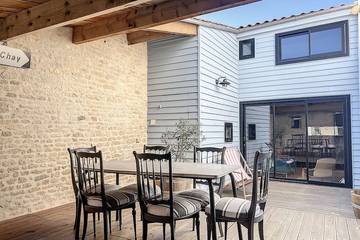 Gîte pour 4 personnes, avec terrasse dans Plage de Matha