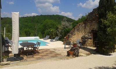 Cottage pour 4 personnes, avec piscine et jardin à Valojoulx