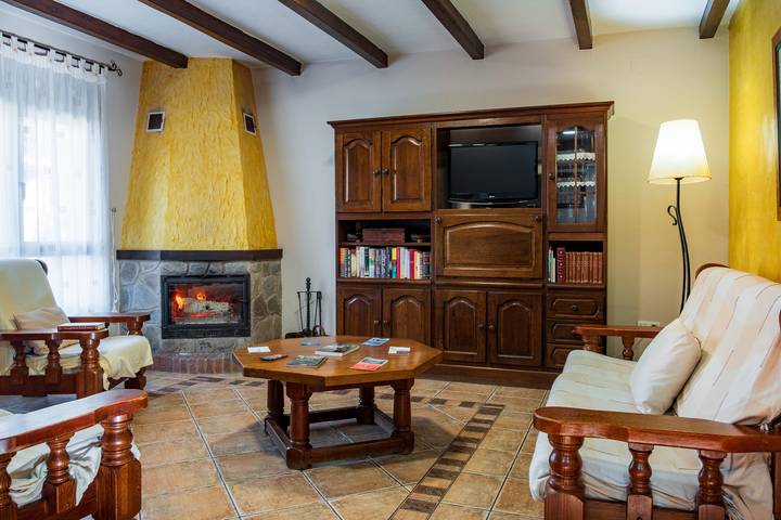 Chalet para 7 personas, con jardín, Se admiten mascotas en Provincia de Salamanca - 3