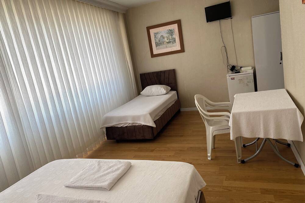 Hotel-Style Rooms in City Center – Comfortable Stay for Business or Leisure in Antalya, Antalya Province