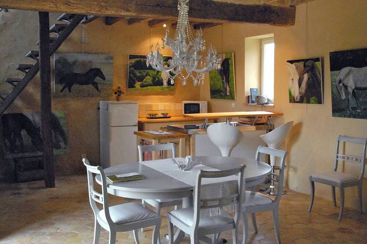 Chambre d’hôte pour 6 personnes dans Perche-en-Nocé - 2