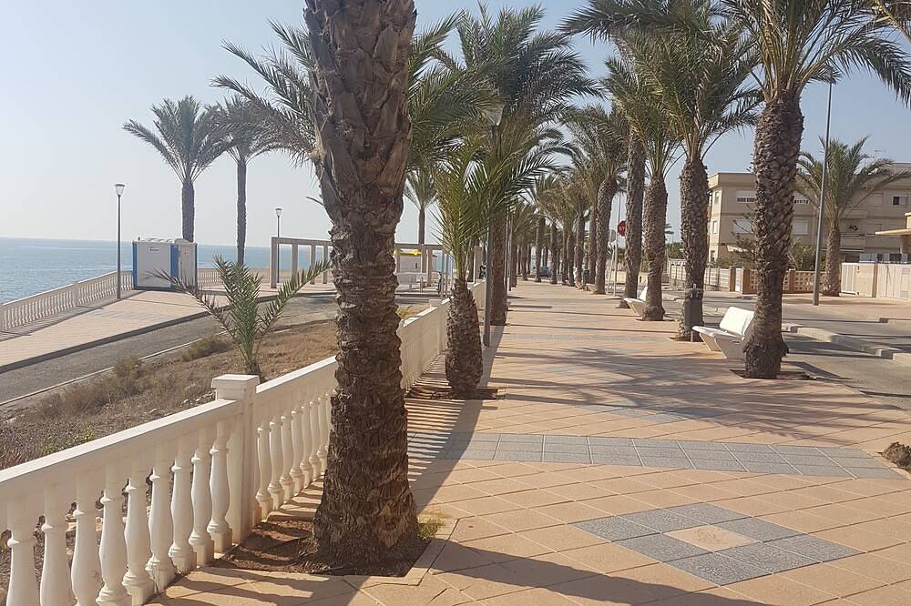 Ganze Wohnung, Exklusive und luxuriöse 3-Bett-Wohnung direkt am Strand in Torre de la Horadada, Pilar de la Horadada