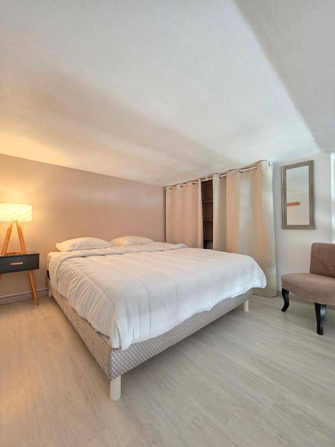 Appartement entier, One-Bedroom Apartment in Bretignolles-sur-Mer, Vallée de la Loire