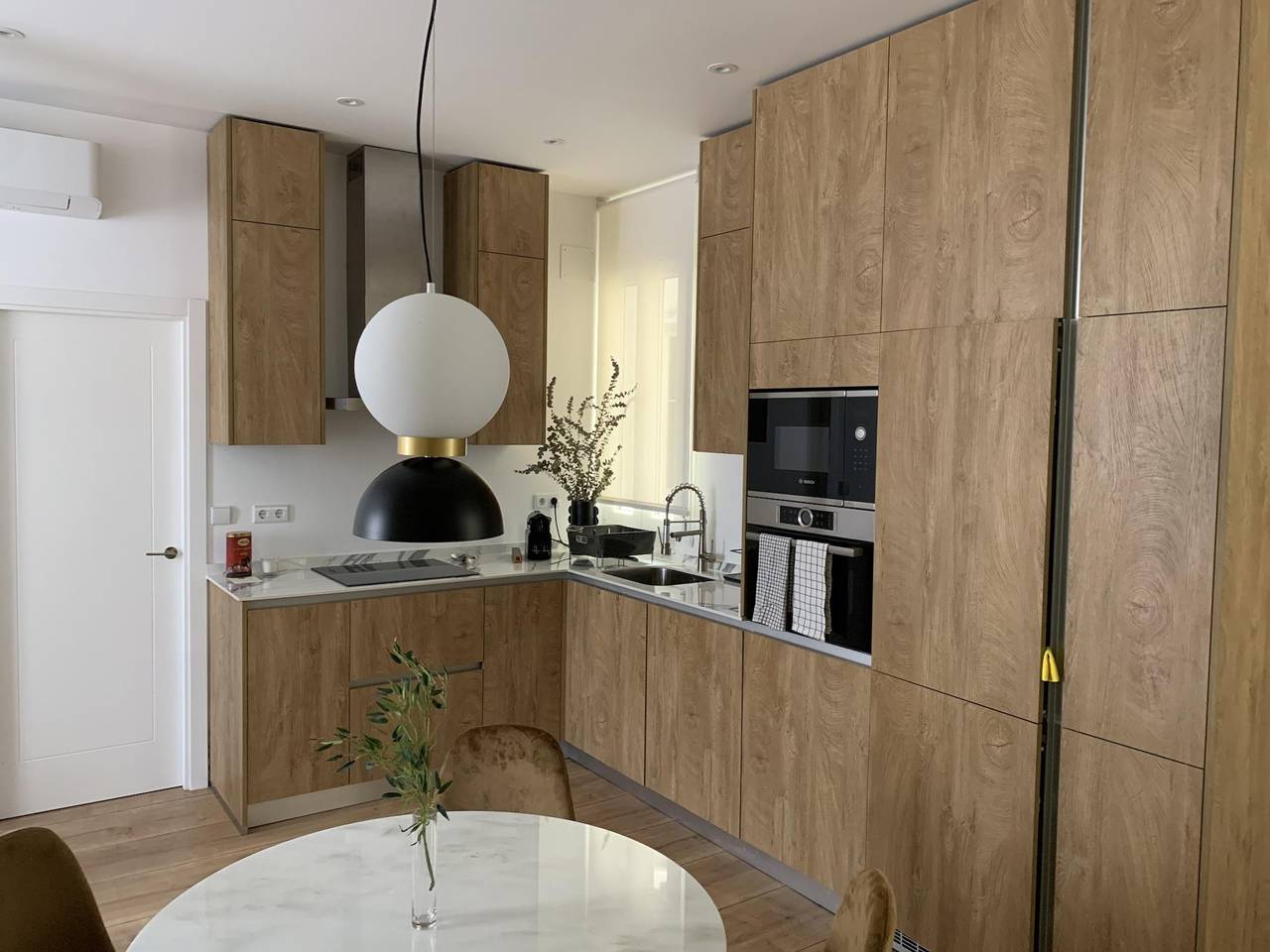 Entire vacation apartment, Prado Museum Apartment in Madrid, Madrid Province