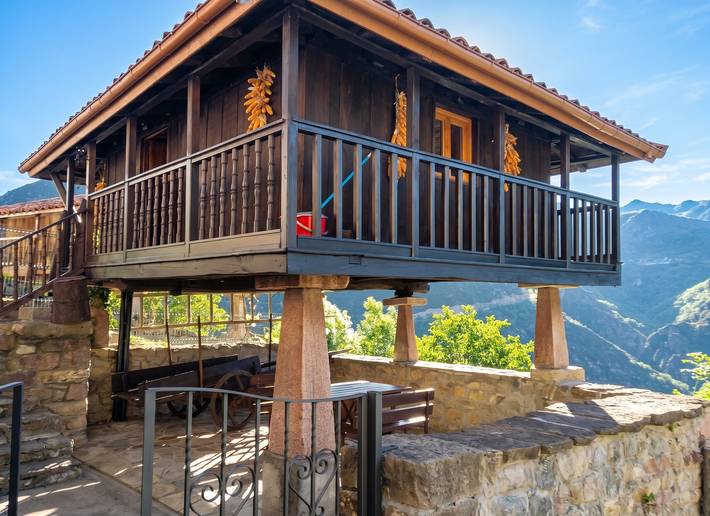 Studio pour 3 personnes, avec balcon/terrasse et terrasse - 1