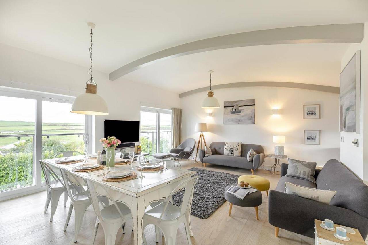 4 Bed in Widemouth Bay oc-s34119 in Widemouth Bay, Cornwall