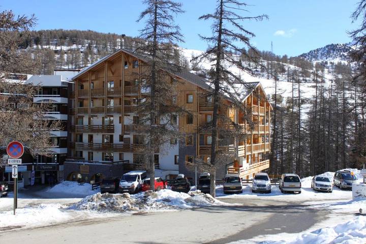 Appart’hôtel pour 6 personnes, avec balcon et vue