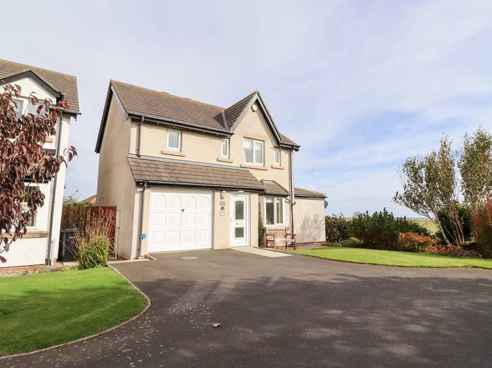 Holiday rental for 5 people, with Garden and View in Seahouses