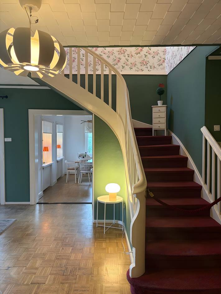 Apartamento entero, Haus Schneekappe – 190 m², vistas a la montaña, balcón y wifi in Winterberg, Hochsauerlandkreis