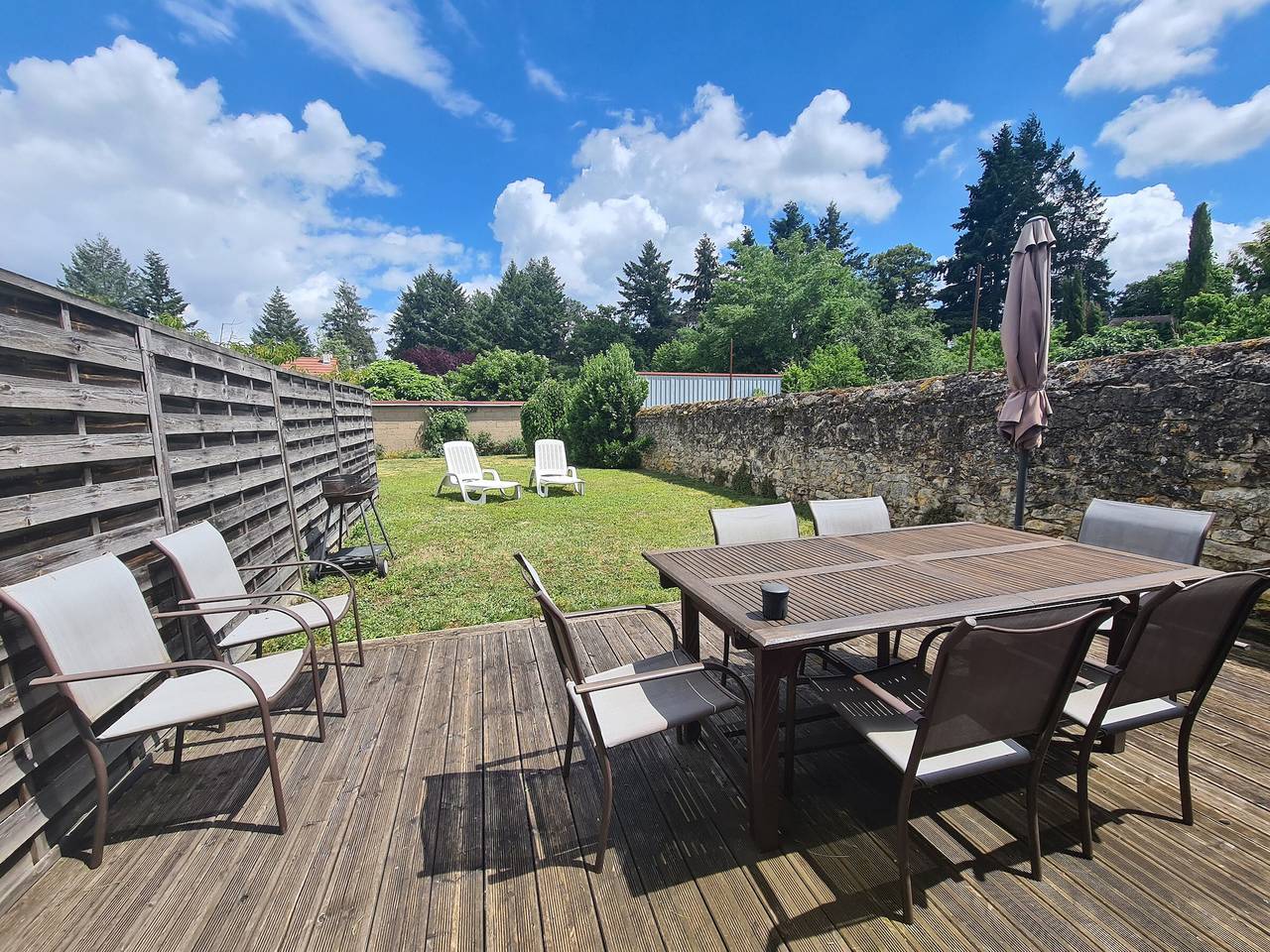 Charmante maison avec jardin, au cœur du Berry, proche rivière et randonnées in Le Pont-Chrétien-Chabenet, Région de Châteauroux