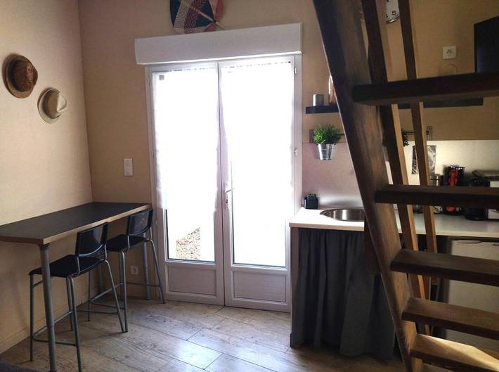 Gîte pour 4 personnes, avec jardin et piscine à Saint-Geniès-de-Malgoirès - 3