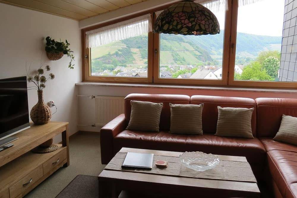 Bellflower holiday apartment - Landhaus Mosel / Haus Berghof in Neumagen-Dhron, Bernkastel-Kues