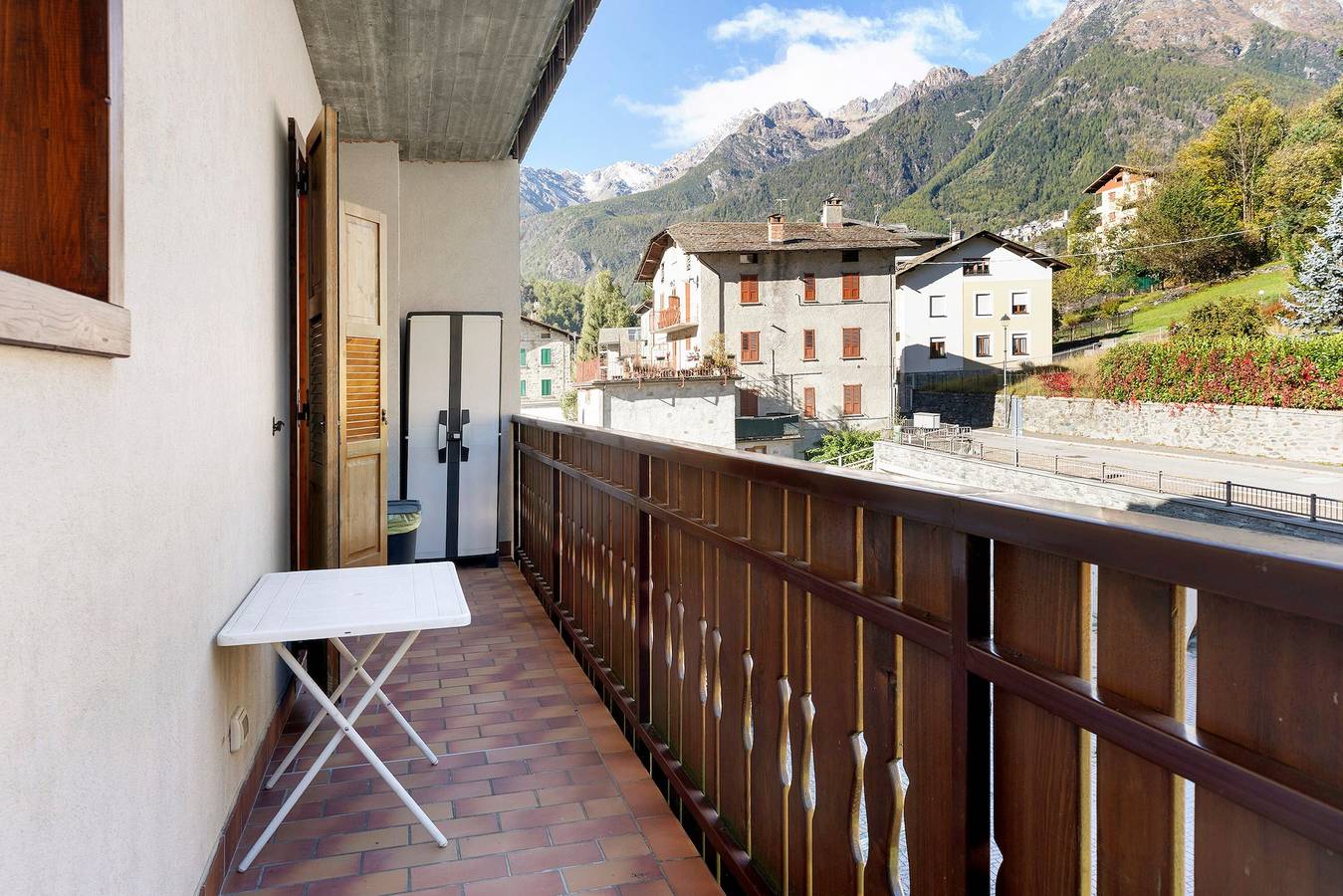 Appartamento intero, Casa Vacanze 'Super Mini Lanzada -' con Vista Montagna, Balcone e Wi-Fi in Lanzada (Borgo), Lanzada