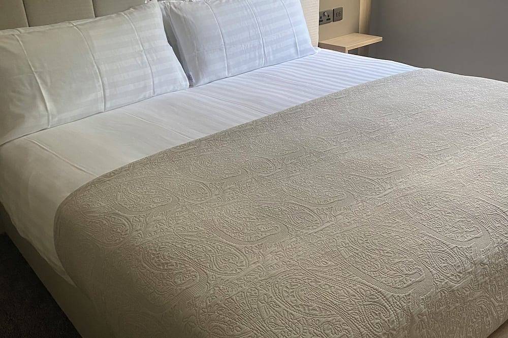 Killarney Co.Kerry Luxurious accommodations 5 mins walk town centre in Scrahane, Killarney