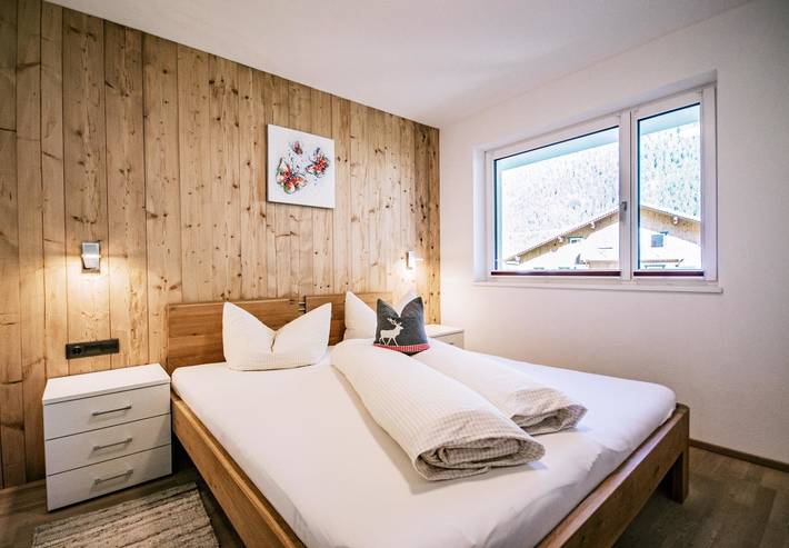 Ganze Ferienwohnung, Appartement mit Garten/ Blick auf die Berge in Milders, Neustift im Stubaital