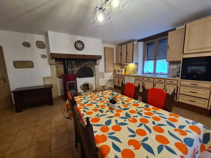 Gîte pour 5 personnes, avec jardin