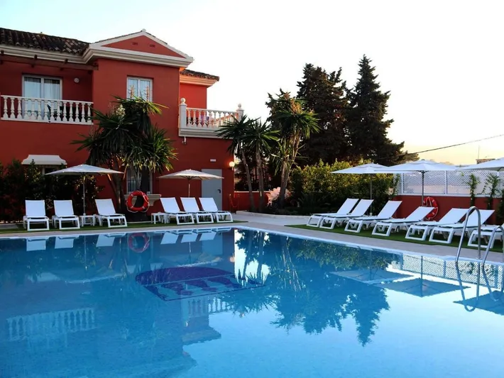 Hotel para 10 personas, con jardín y terraza, Se admiten mascotas - 1