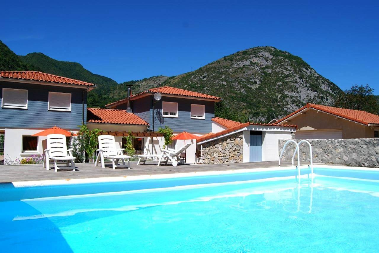 Les Terrasses De Castelmerle in Niaux, Parc naturel régional des Pyrénées ariégeoises