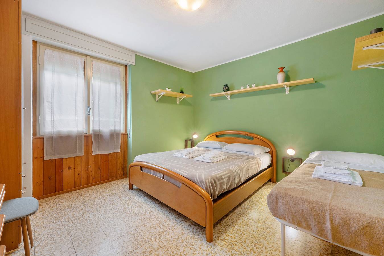 Apartamento inteiro, Apartamento San Martino Val Masino com estacionamento privado in San Martino (Val Masino), Val Masino