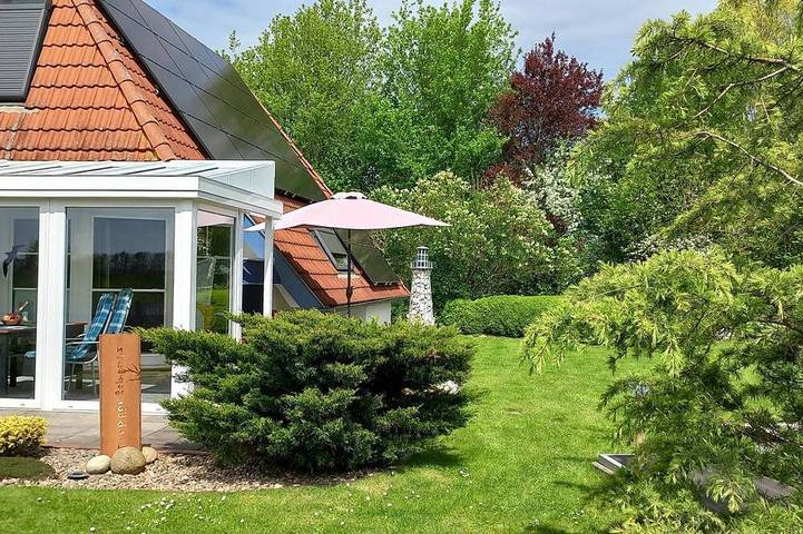 Ferienhaus für 6 Personen, mit Garten